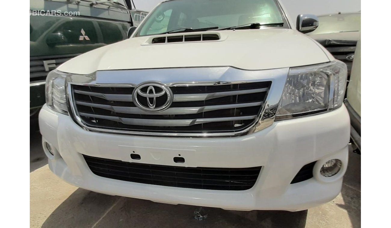 Toyota Hilux PICK UP 2012 DIESEL . 3.0 L. MANUAL GEAR RIGHT HAND DRIVE EXPORT ONLY
