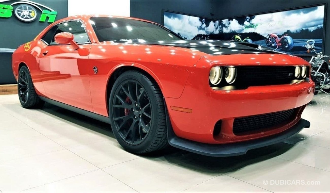 Dodge Challenger SPECIAL OFFER CHALLENGER HELLCAT 707 HP 2016 WITH A LOW MILEAGE 49K KM GCC FULL SERVICE HISTORY