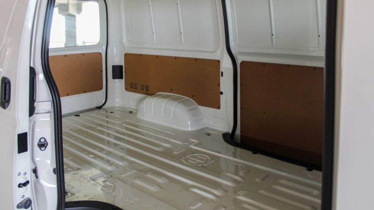 Toyota Hiace Toyota hiace cargo standard 2.7L V4 PETROL