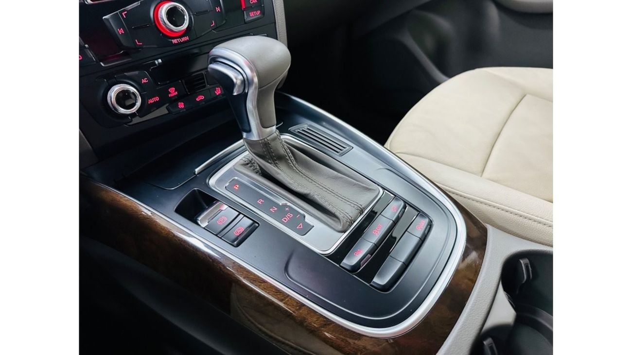 Audi Q5 Std GCC .. FSH .. Perfect Condition .. 4 Cyl