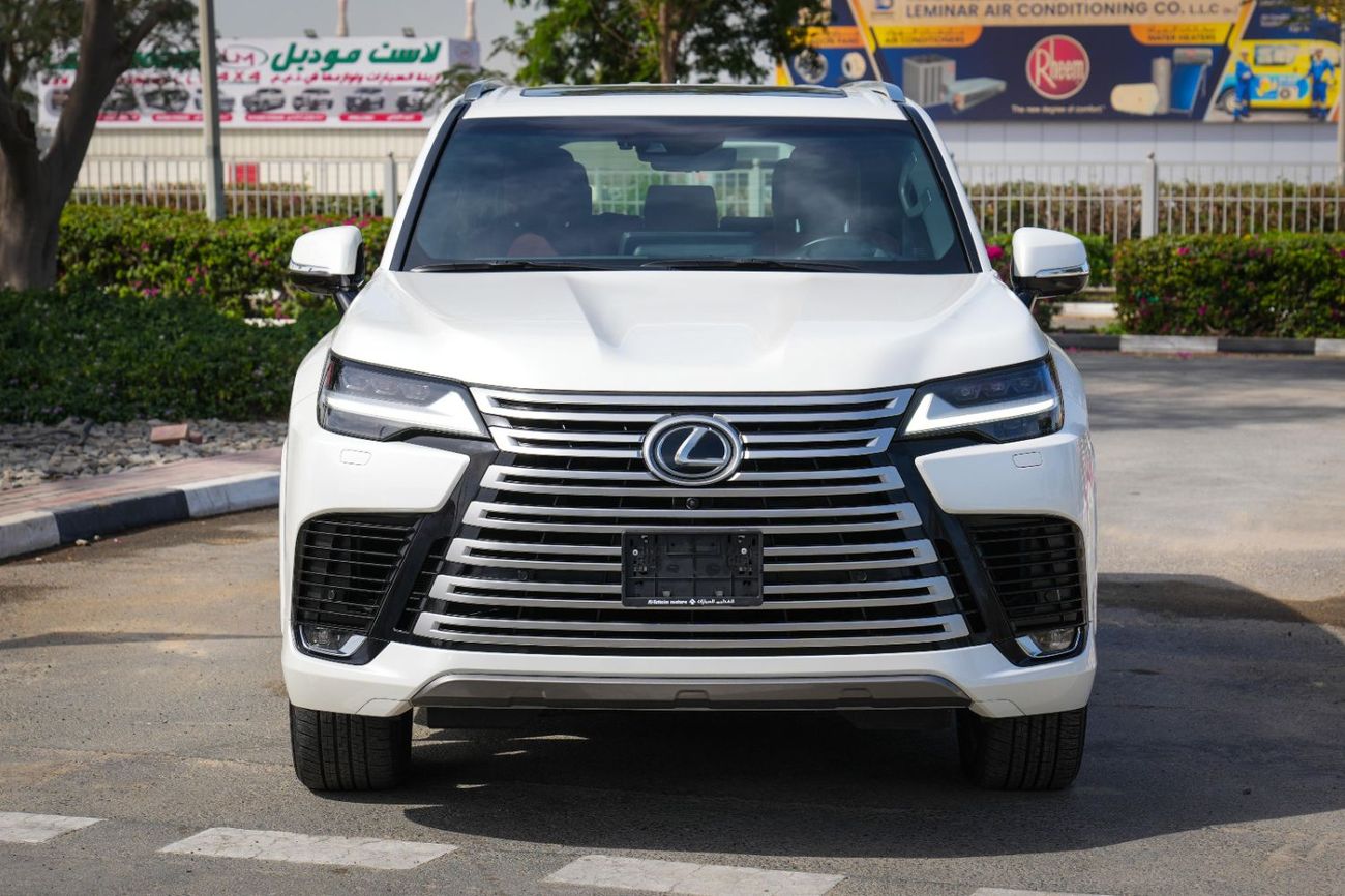 لكزس LX 600 SIGNATURE 2024!! LOW MILEAGE!! WARRANTY AND SERVICE CONTRACT FROM AL FUTTAIM