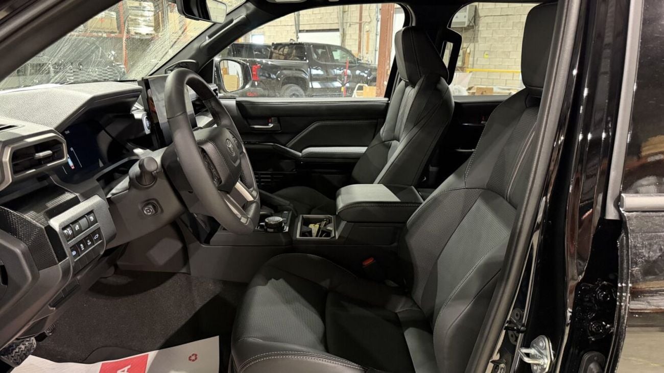 Toyota 4Runner LIMITED 7-Seater 2.4L