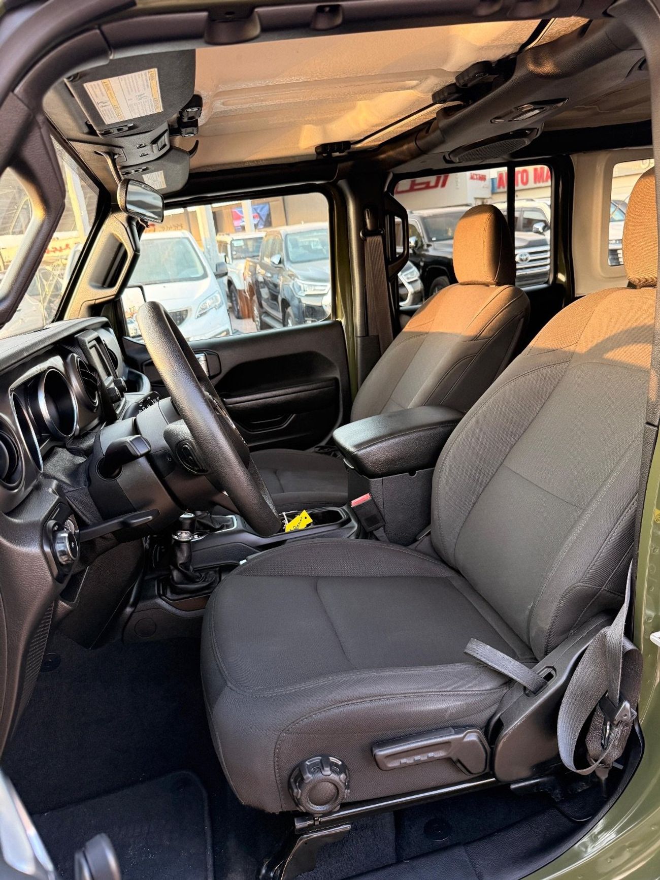 Jeep Wrangler Unlimited Sport S 2.0L A/T