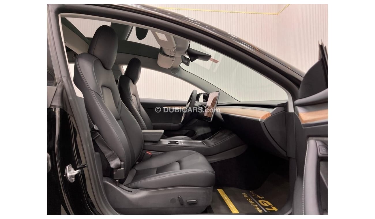 تسلا موديل 3 2023 Tesla Model 3 Dual Motor Performance, October 2026 Tesla Warranty, Low Kms, GCC