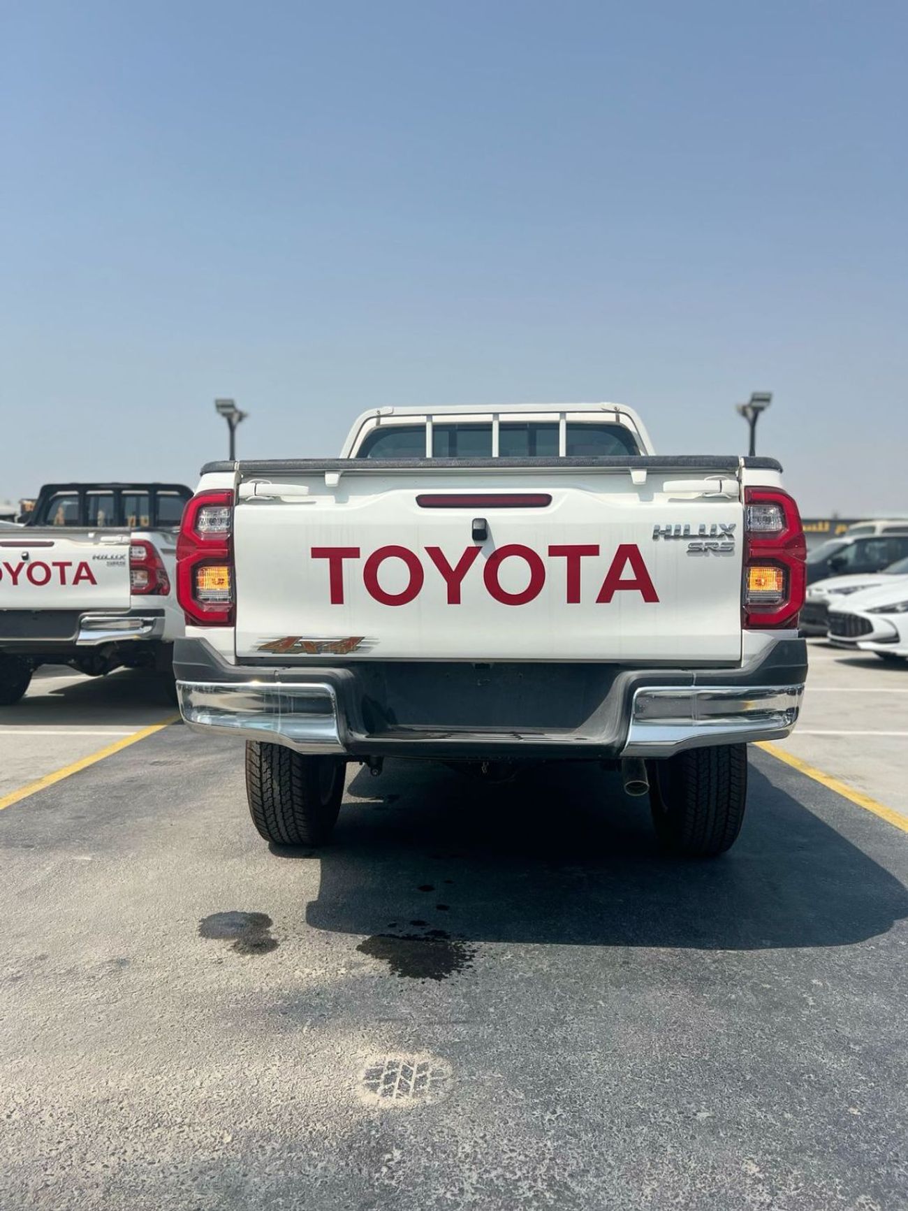 تويوتا هيلوكس DLS 2.7L