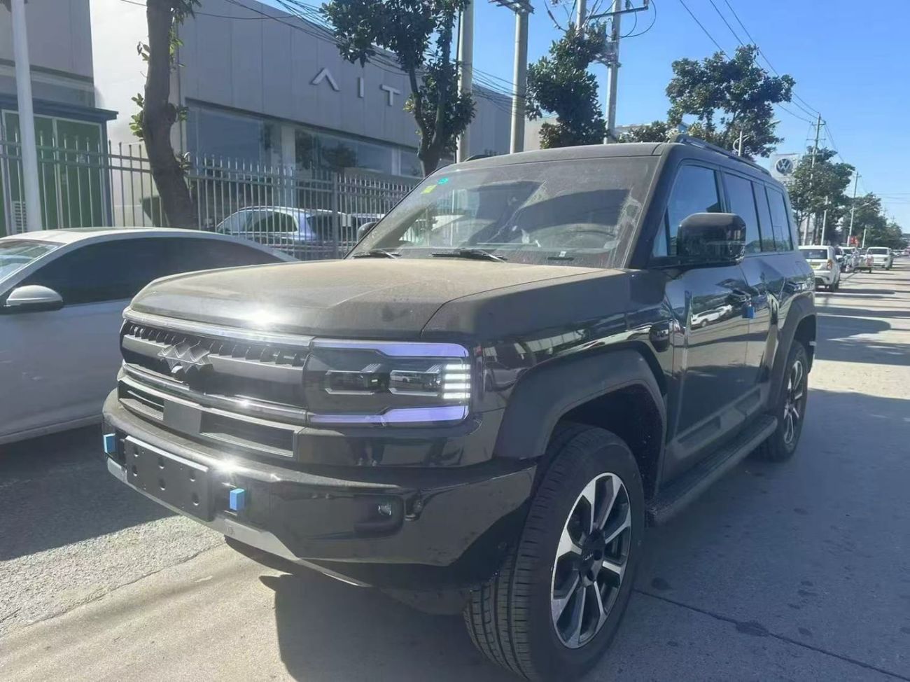 BYD Leopard 5 BYD Leopard 5 Ultra Long Range - 2025 (Brand New) **EVS WARRANTY**