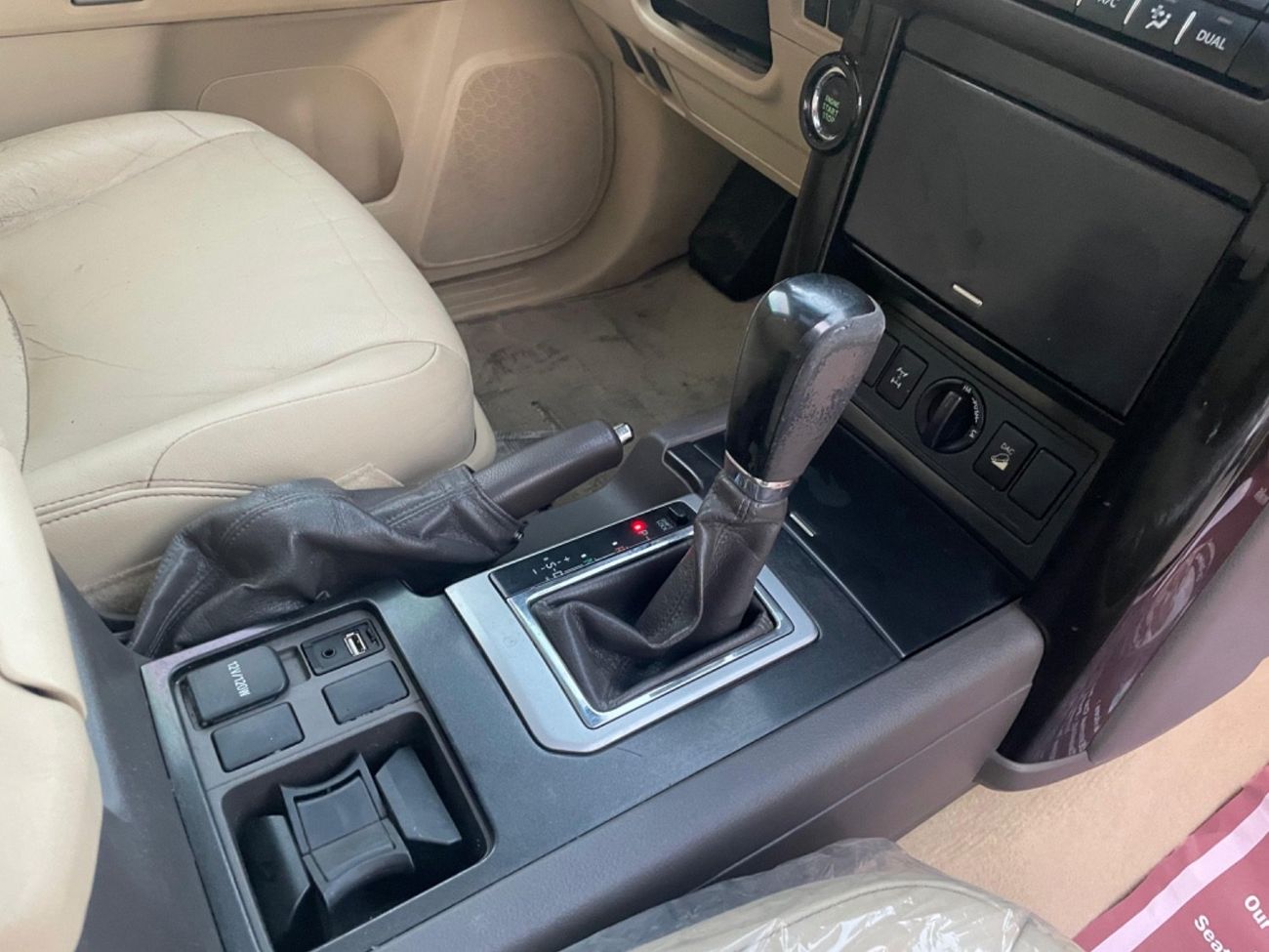 Toyota Prado VXR 4.0L 4WD