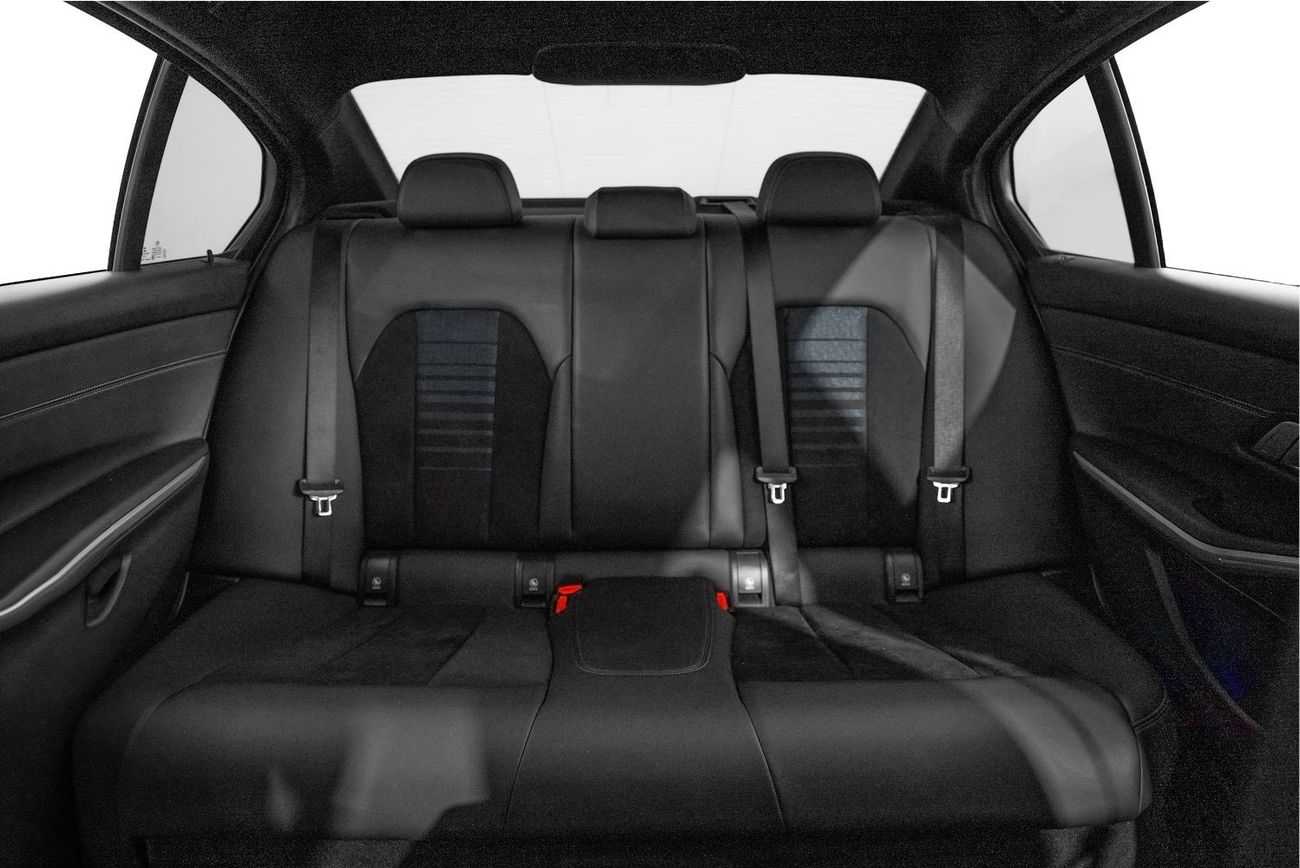 BMW 330i M Sport 2.0L (255 HP)