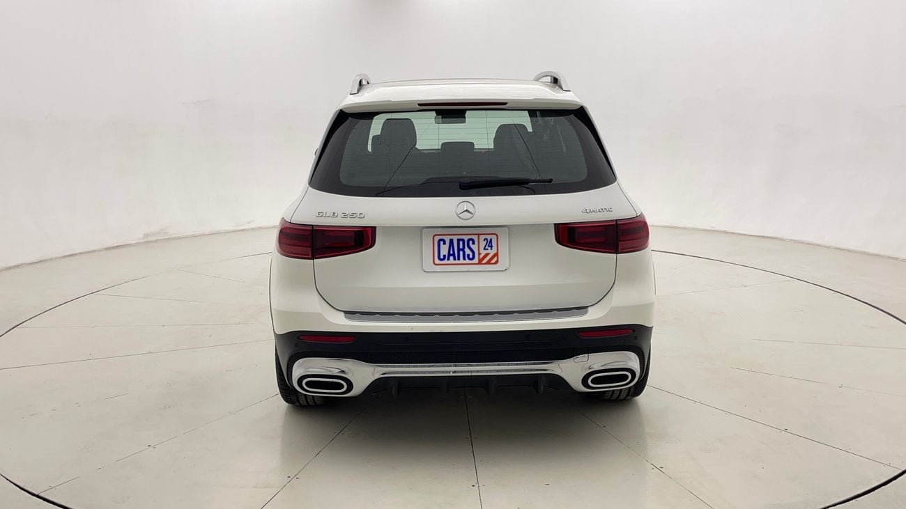 مرسيدس بنز GLB 250 PREMIUM PLUS AMG 2 | بدون دفعة مقدمة | اختبار القيادة في المنزل