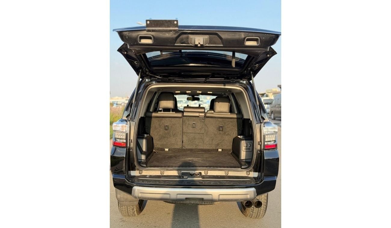 تويوتا Runner4 TOYOTA 4Runner SR5 premium Full Option