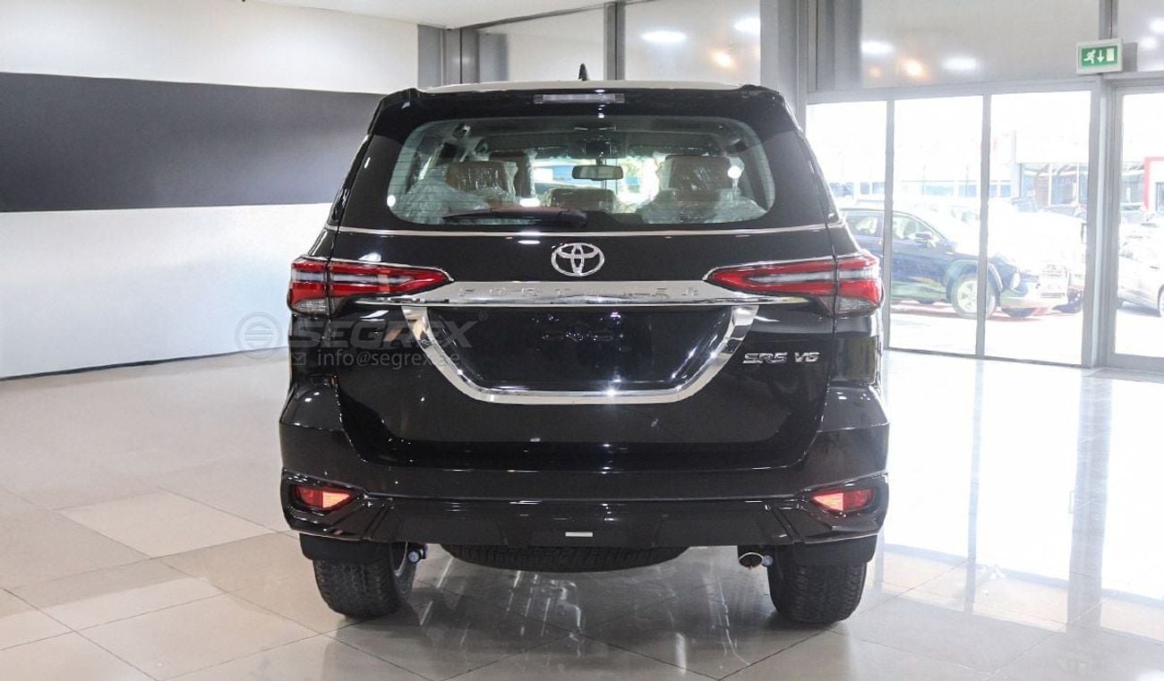 Toyota Fortuner 2025 Model Toyota Fortuner, 4.0L Petrol 4WD 6A/T