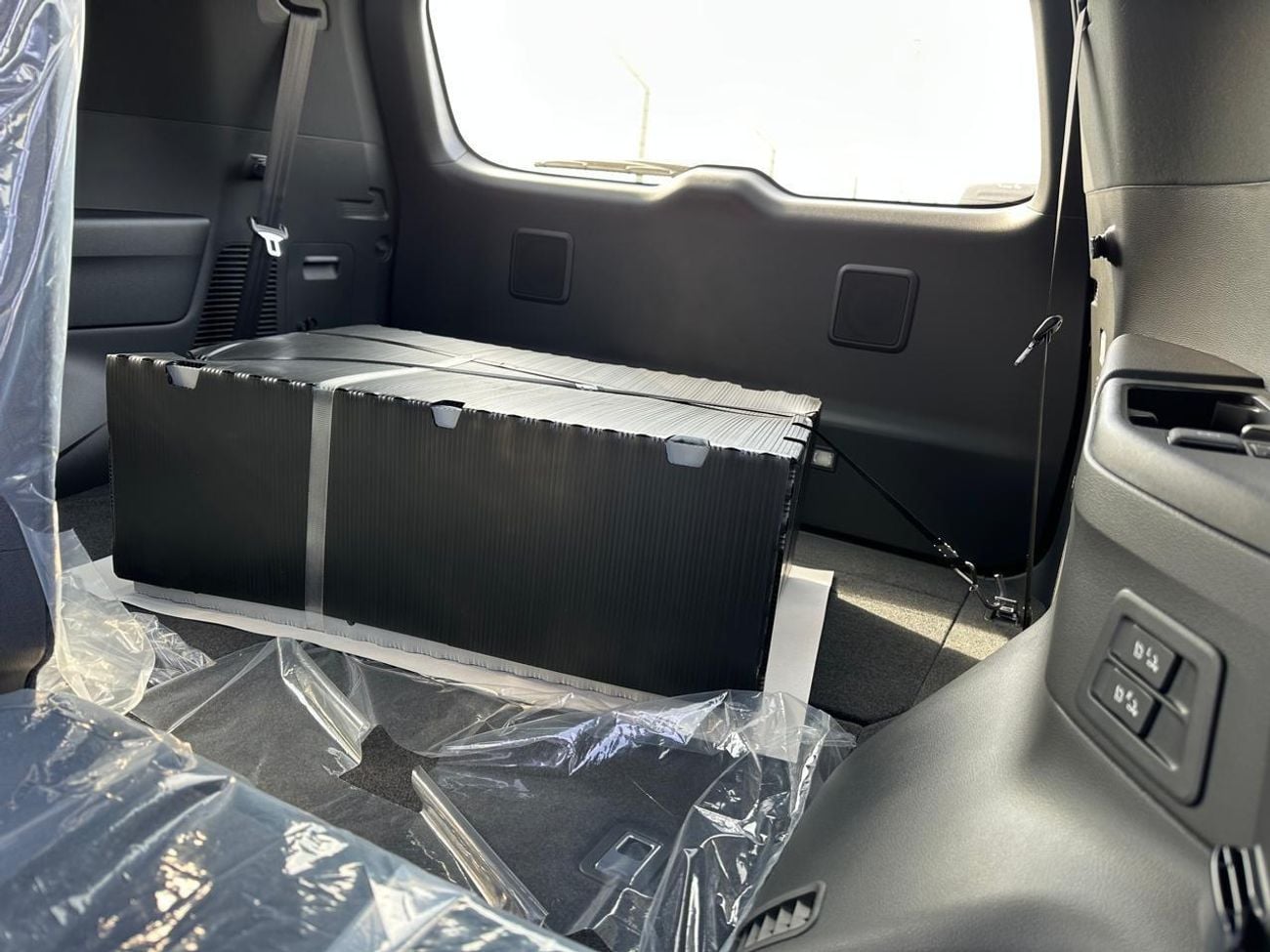 لكزس LX 500 2026 Lexus Lx500 لكزس LX500D أوربان موديل 2026، سبعة مقاعد (كاملة المواصفات)، محرك ديزل V6 سعة 3.3 لتر بشاحن توربيني