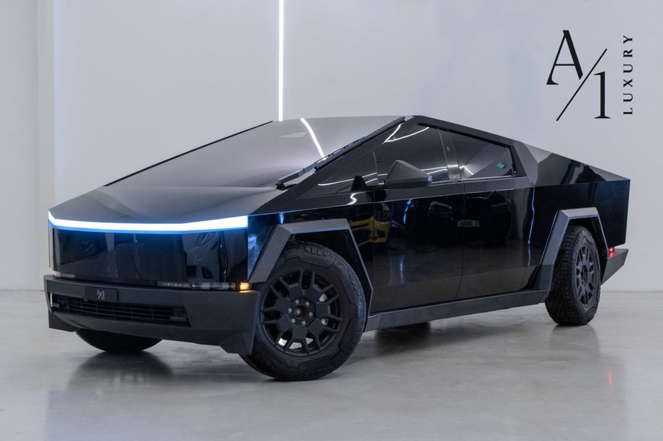 Tesla Cybertruck FOUNDATION SERIES AWD