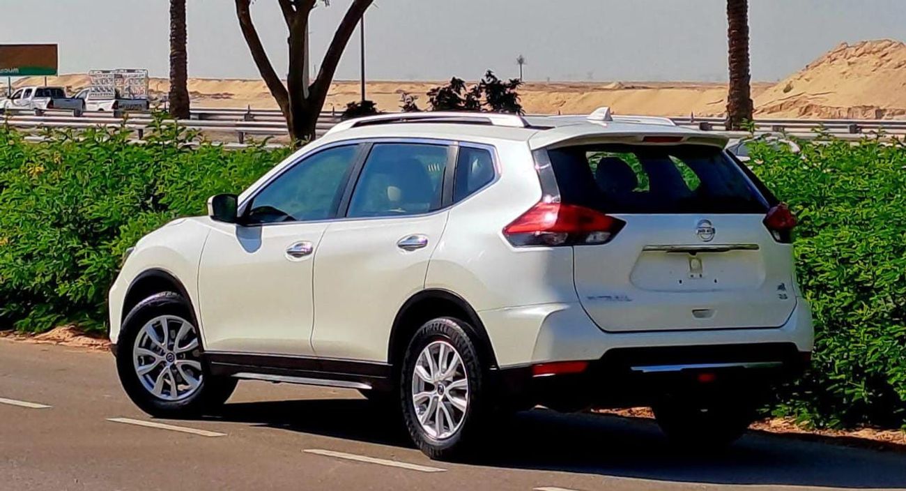 Nissan XTrail SV 2020 2.5l 4x4 GCC (1020/-Monthly)