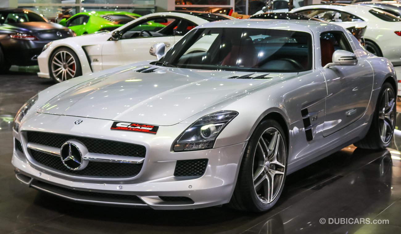 Mercedes-Benz SLS AMG