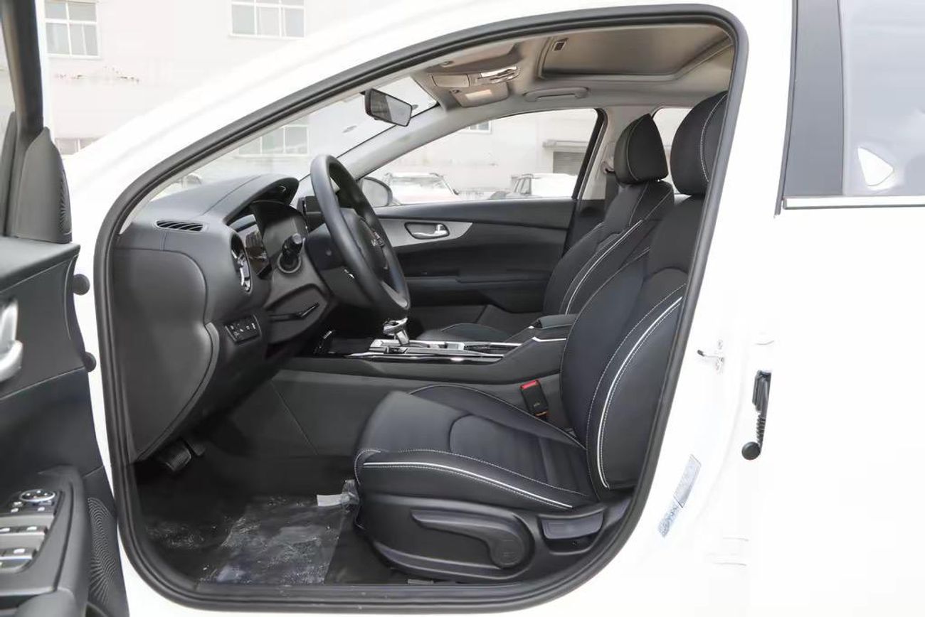 Kia K3 KIA K3 1.5LCVT comfort Premium Edition 2025