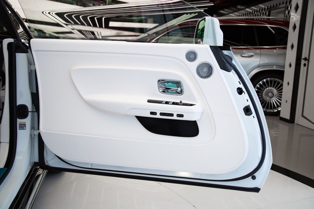 Rolls-Royce Spectre Coupe