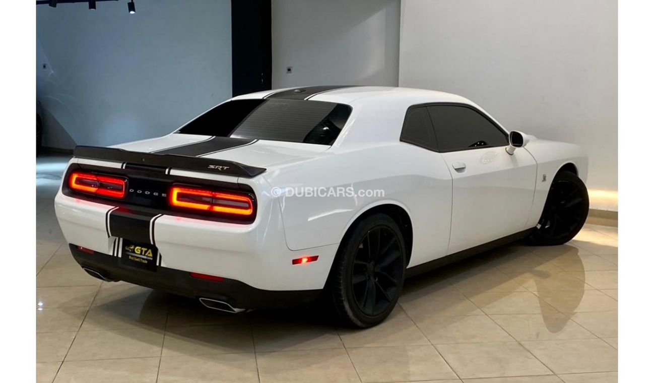 Dodge Challenger 2016 Dodge Challenger SRT, Full Service History, Warranty, GCC