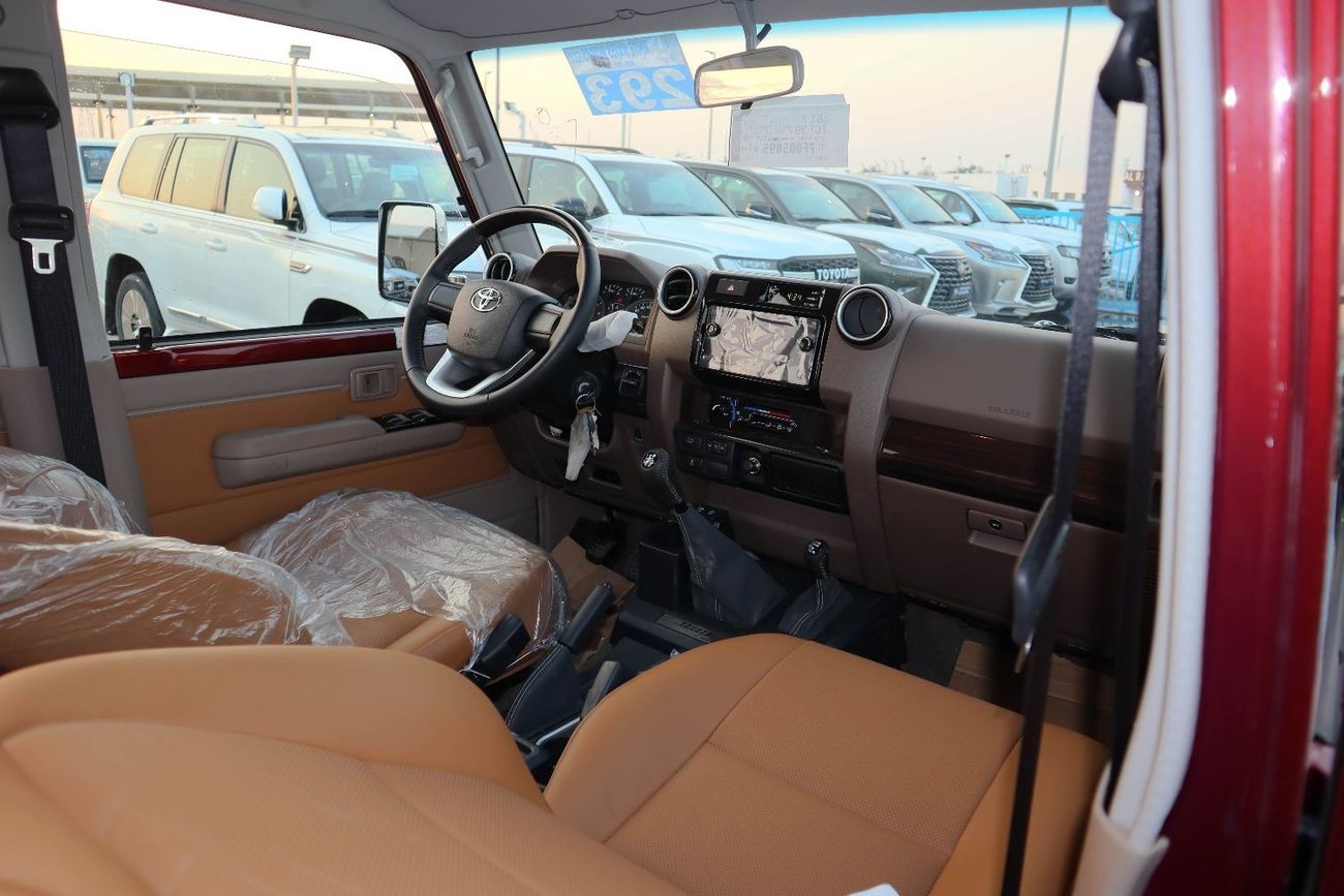 Toyota Land Cruiser 70 TOYOTA LAND CRUISER HARDTOP 4.0L 2023  Engine: 4.0L