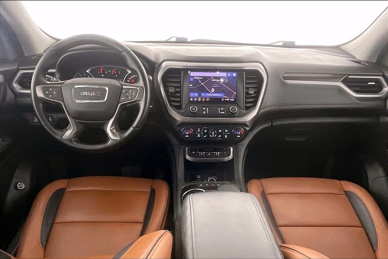 جي أم سي أكاديا AT4 | National Day Celebration | شامل الضمان | 0 ﺪﻔﻋﺓ ﺃﻮﻟﻯ