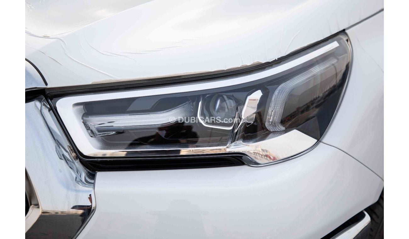 Toyota Hilux 2023 Toyota Hilux 4x4 DC 2.7 HI SR5 Petrol Manual - Super white inside red - Export Only