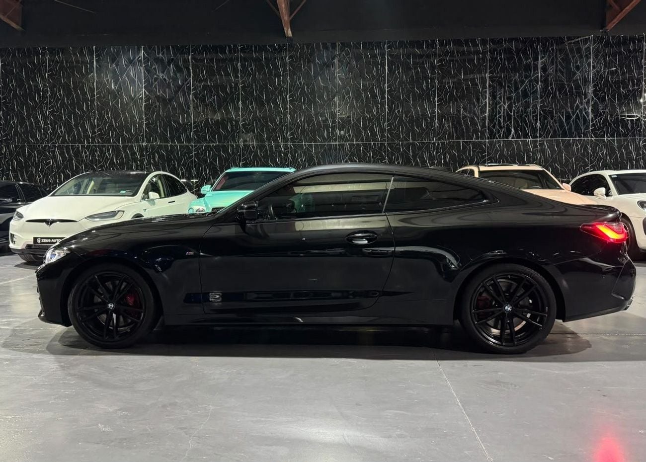بي أم دبليو M440i BMW M440i xDrive | GCC | Low mileage | Original Paint | AGMC Warranty and Service 2029
