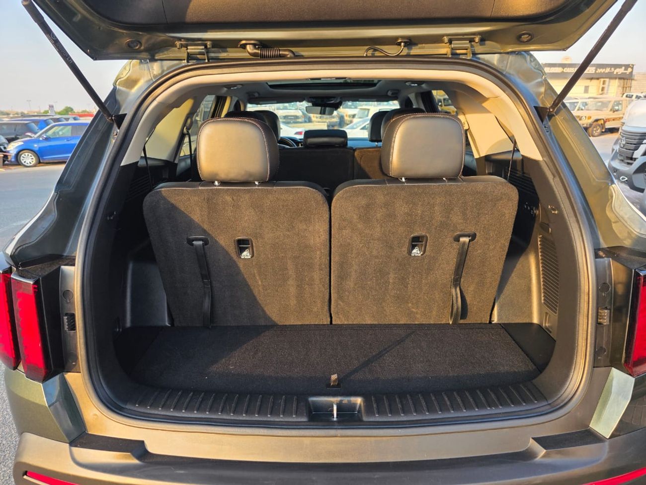 كيا سورينتو 2.5 X-Line (AWD)