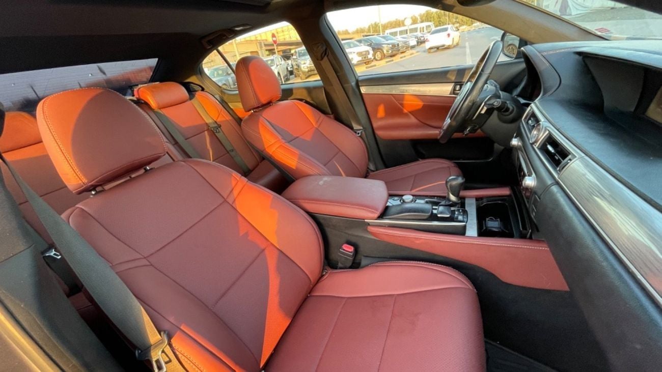 لكزس GS 350 F-Sport 3.5L