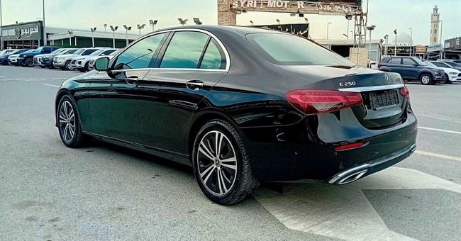 Mercedes-Benz E-Class STANDARD, миниатюра 28