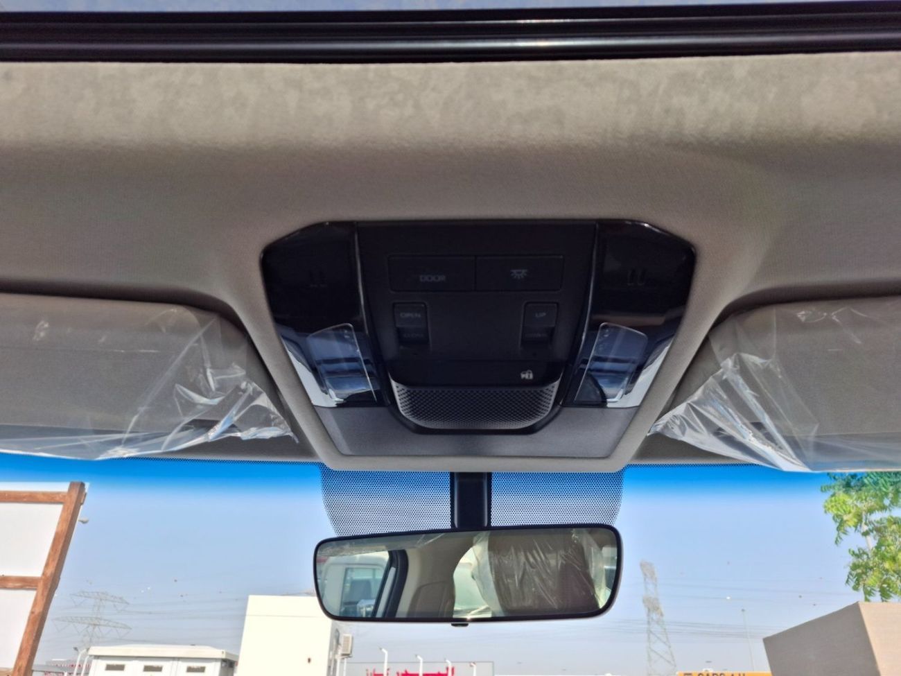 Toyota Prado Toyota Prado 2.4L 2024 GCC White Petrol All Rounder