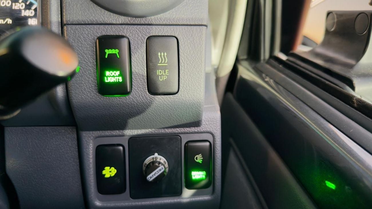 Toyota Land Cruiser Pick Up OFF ROAD MODIFIED DOUBLE CABIN PICKUP | 2019 | 4.5L DIESEL ENGINE | 4WD | MANUAL TRANSMISSION | RHD