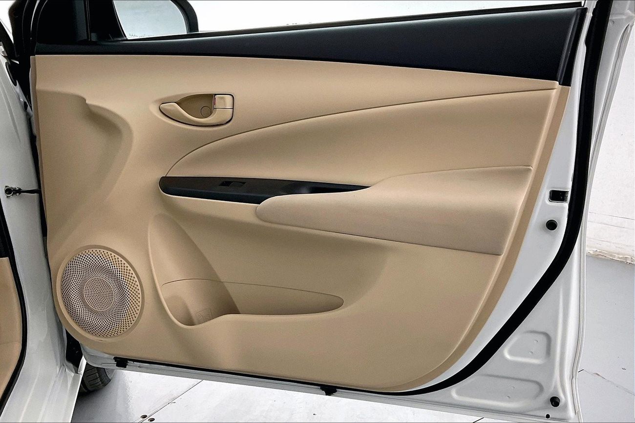 Ford Expedition XLT Premium | 1 year free warranty | 0 Down Payment