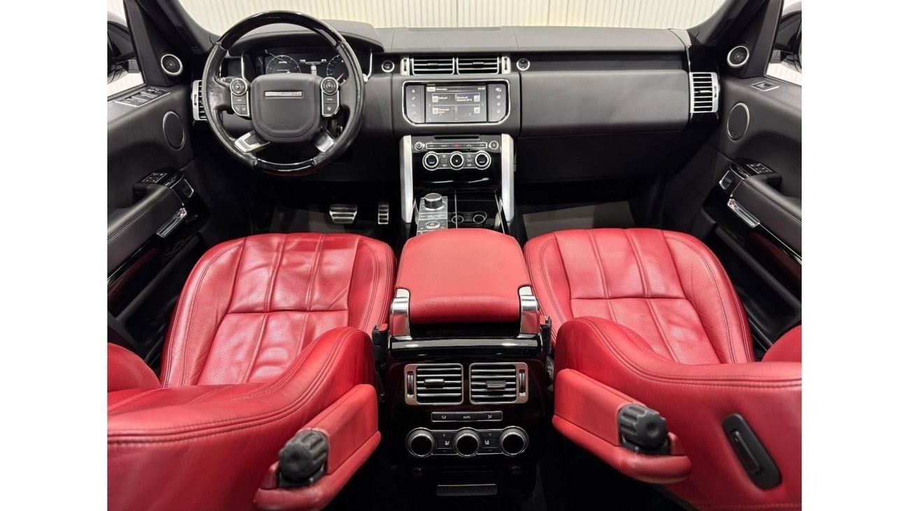 Land Rover Range Rover 2016 Range Rover Vogue SE Supercharged, 2025 Warranty, 2027 GTA Service Pack, Fully Loaded, GCC