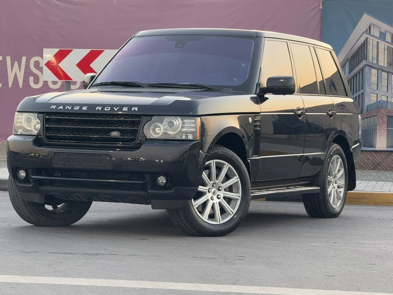 Nisson Land Rover Used Land Rover Range Rover Nissan Sentra In excellent condition and ...