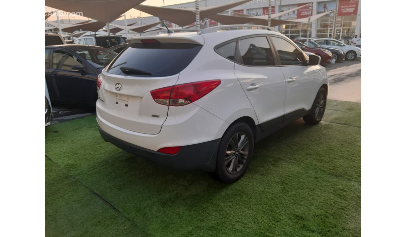 Hyundai Tucson GCC - agency maintenance - number one panorama - cruise control - rear camera - remote control