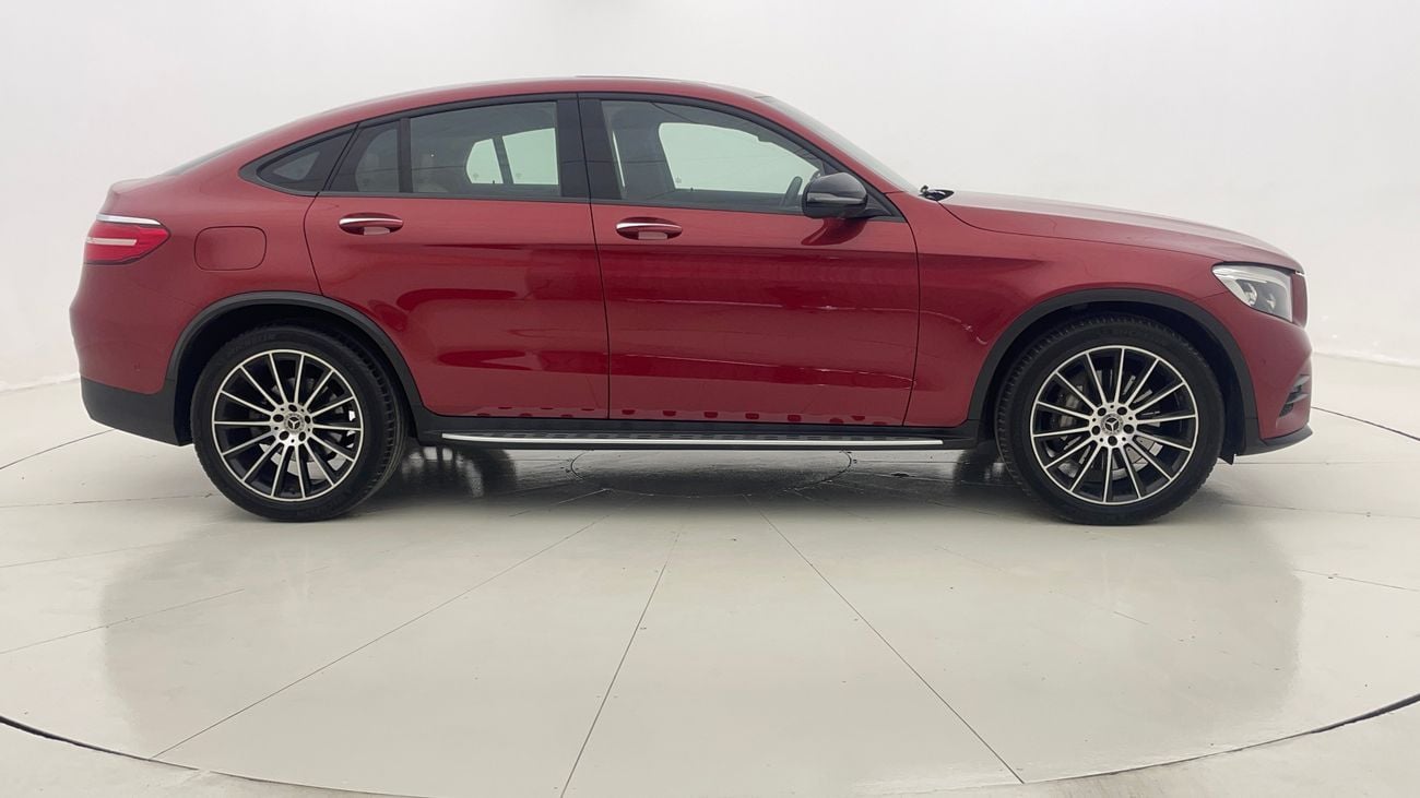 مرسيدس بنز GLC 250 AMG LINE 2 | بدون دفعة مقدمة | اختبار القيادة في المنزل