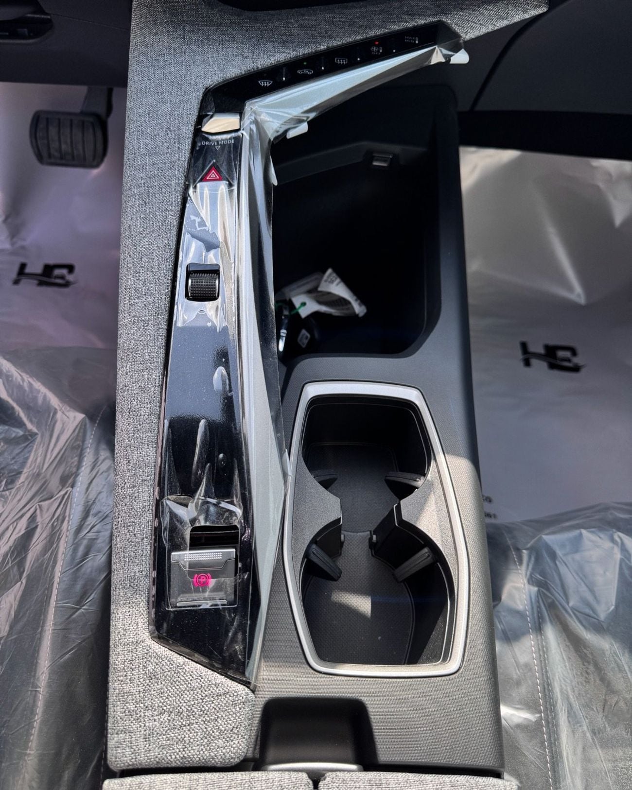 Peugeot 3008 NEW PEUGEOT 3008 Allure - 1.6T - (2026 MODEL) GCC specs