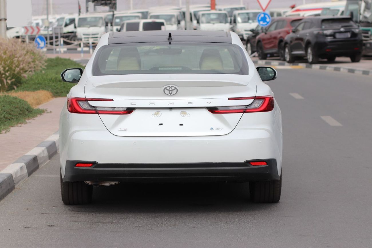 Toyota Camry 2.5LE, KEYLESS ENTRY,PUSH START, PANORAMIC ROOF, ALLOY WHEELS, MODEL 2026