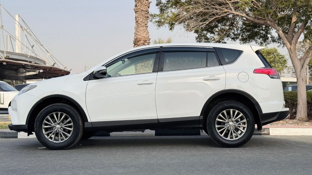 Toyota RAV4 GOOD CONDITION | 2.2L DIESEL ENGINE | RHD | LEATHER SEATS | AT | 2018 | REAR VIEW CAMERA