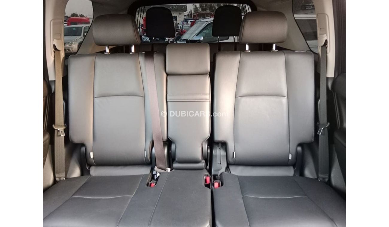 Toyota Prado TOYOTA LAND CRUISER PRADO RIGHT HAND DRIVE (PM1563)