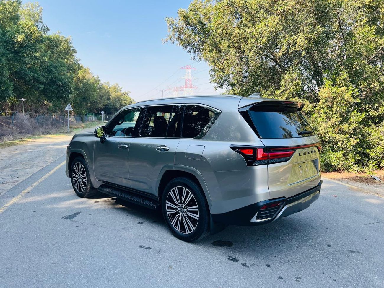 لكزس LX 600 Signature 3.5L