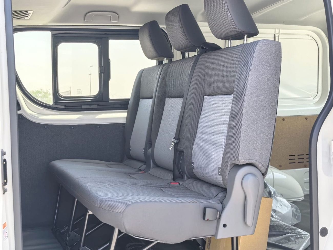 تويوتا هاياس 2026 TOYOTA HIACE 3.5L PETROL 6 SEATER SEMI CARGO