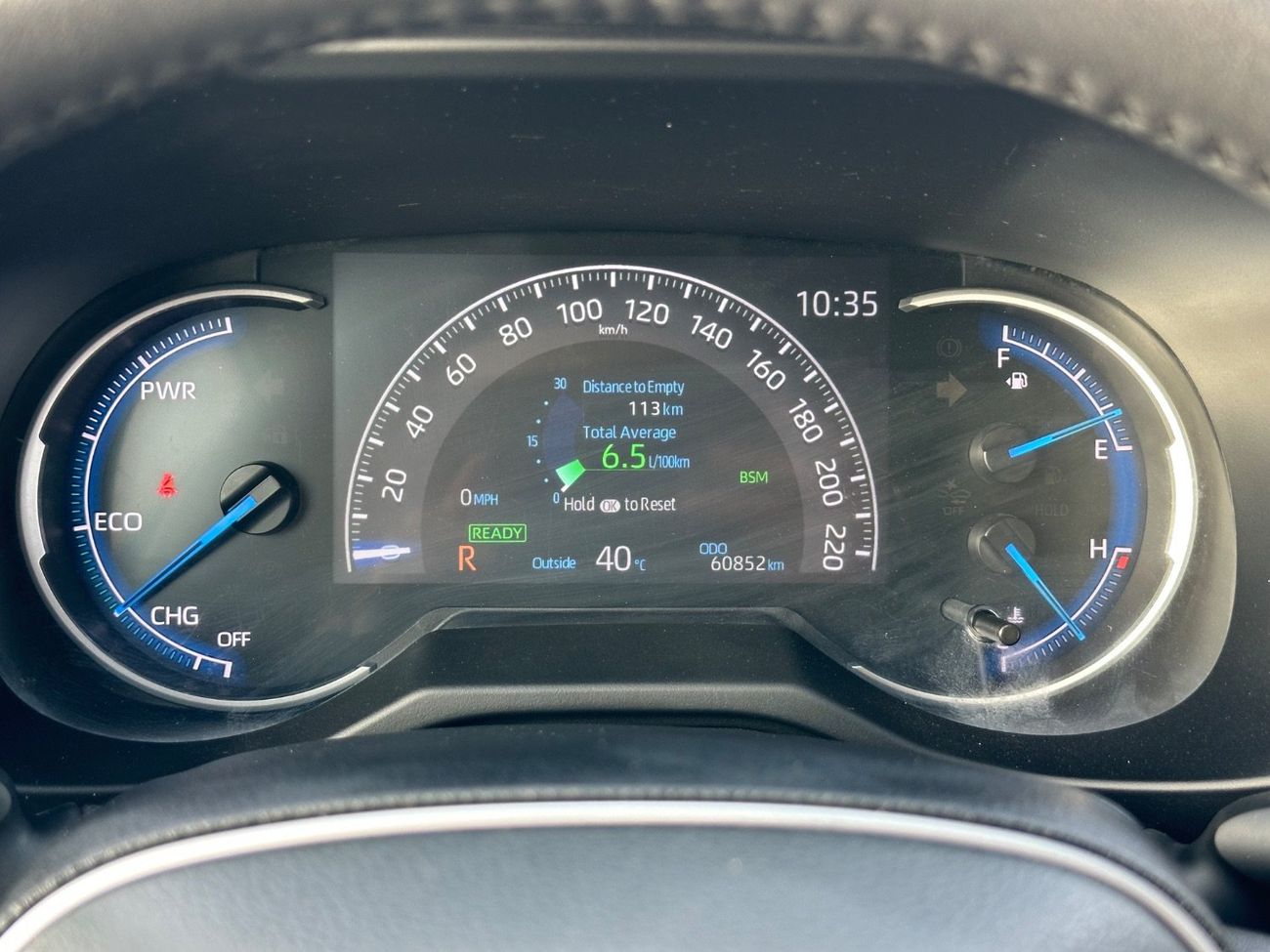 Toyota RAV4 Hybrid XLE Premium Full Option