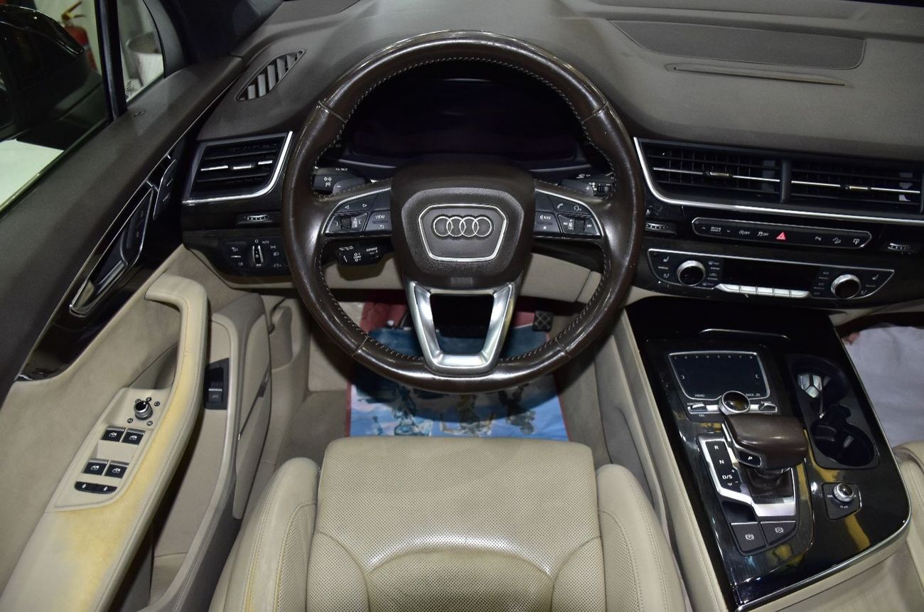 Audi Q7 EXCELLENT DEAL for our Audi Q7 TDi QUATTRO ( 2016 Model ) in Black Color European Specs