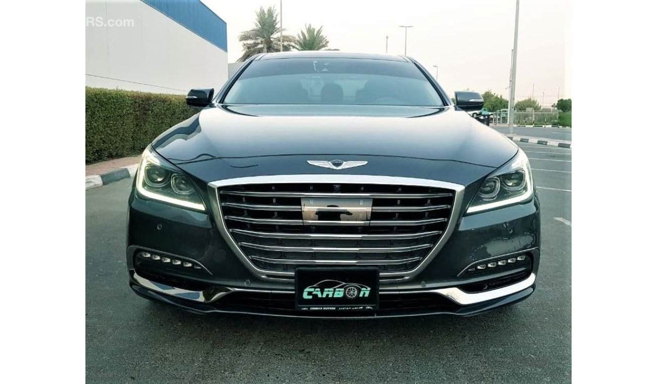 هيونداي جينيسس HYUNDAI GENSIS 2018 MODEL WITH ONLY 9K KM IN BEAUTIFUL CONDITION AND ORIGINAL PAINT