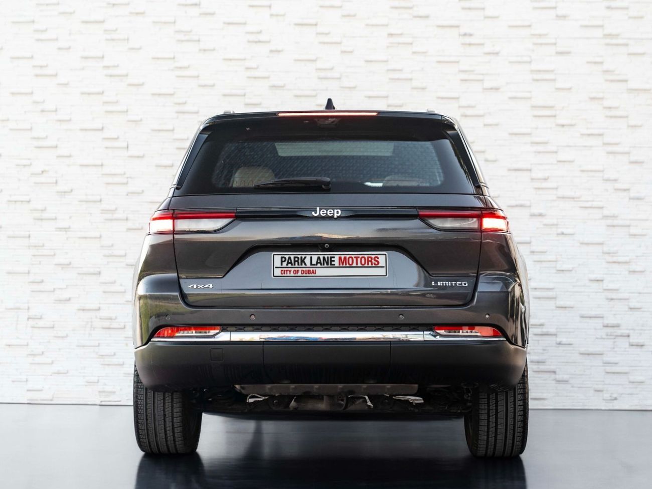 جيب جراند شيروكي Limited 3.6L