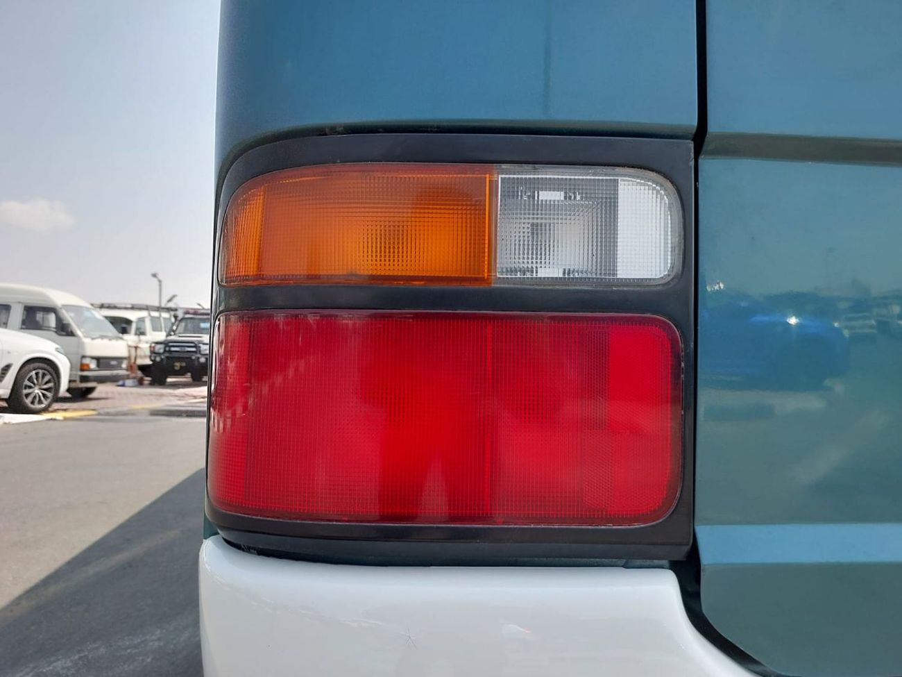 تويوتا كوستر (RAMADAN OFFER) TOYOTA COASTER BUS RHD 1996 MODEL 4.2 L DIESEL AUTOMATIC(PM01351)