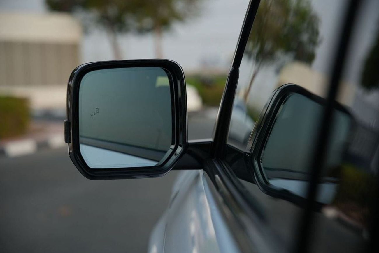 روكس 01 2025 ROX 01 VIP  Hybrid SUV 6Seaters with 2 keys AWD 0Km