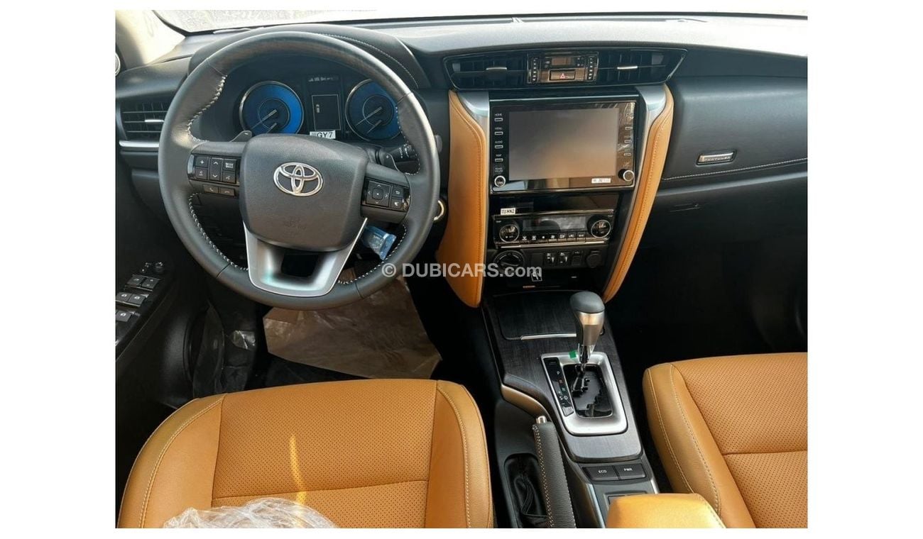 Toyota Fortuner VX3 4.0L // 2022 // FULL OPTION WITH LAETHER&POWER SEATS // SPECIAL OFFER // BY FORMULA AUTO // FOR 