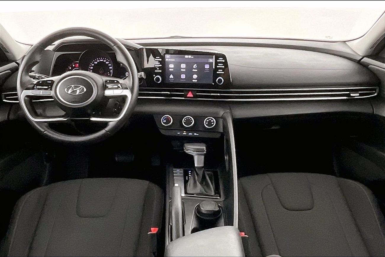 Hyundai Elantra Smart | 1 year free warranty | 0 down payment | 7 day return policy